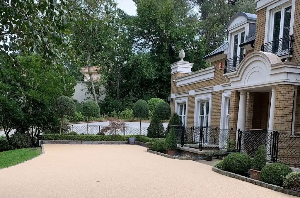LA Surfacing resin driveway