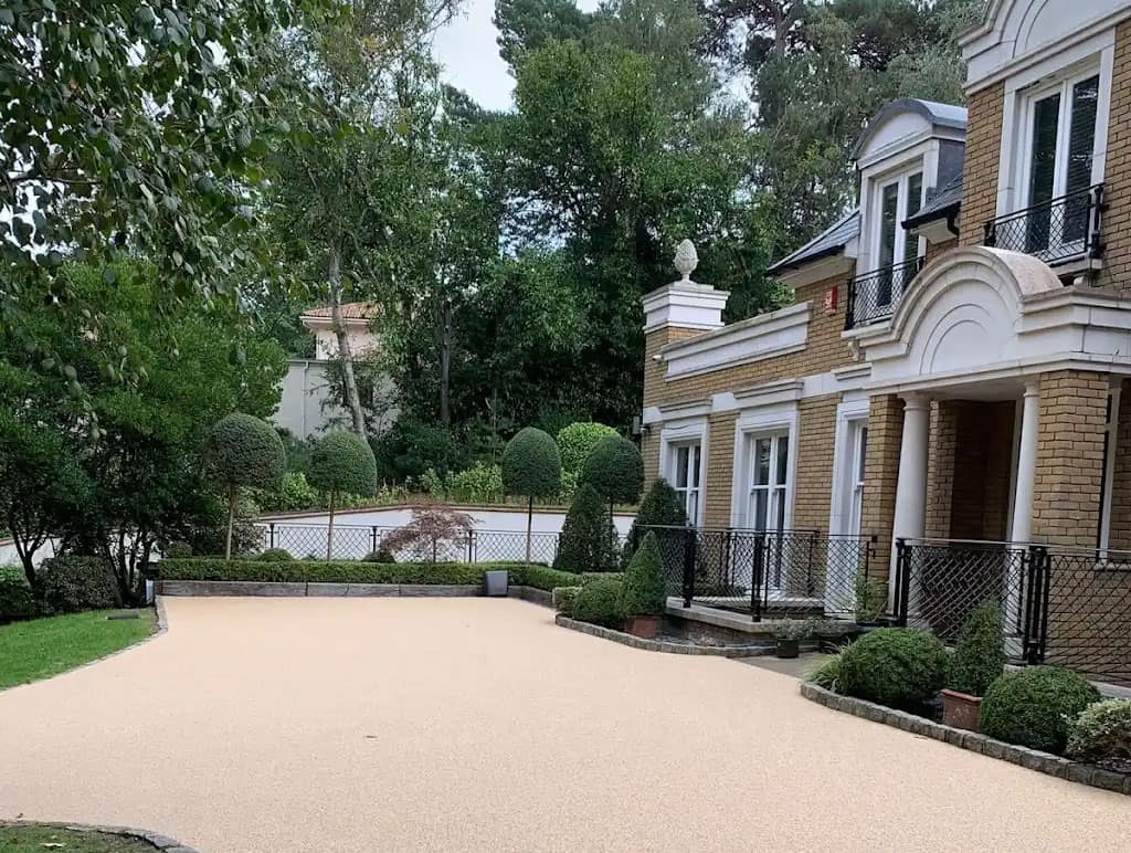 LA Surfacing resin driveway